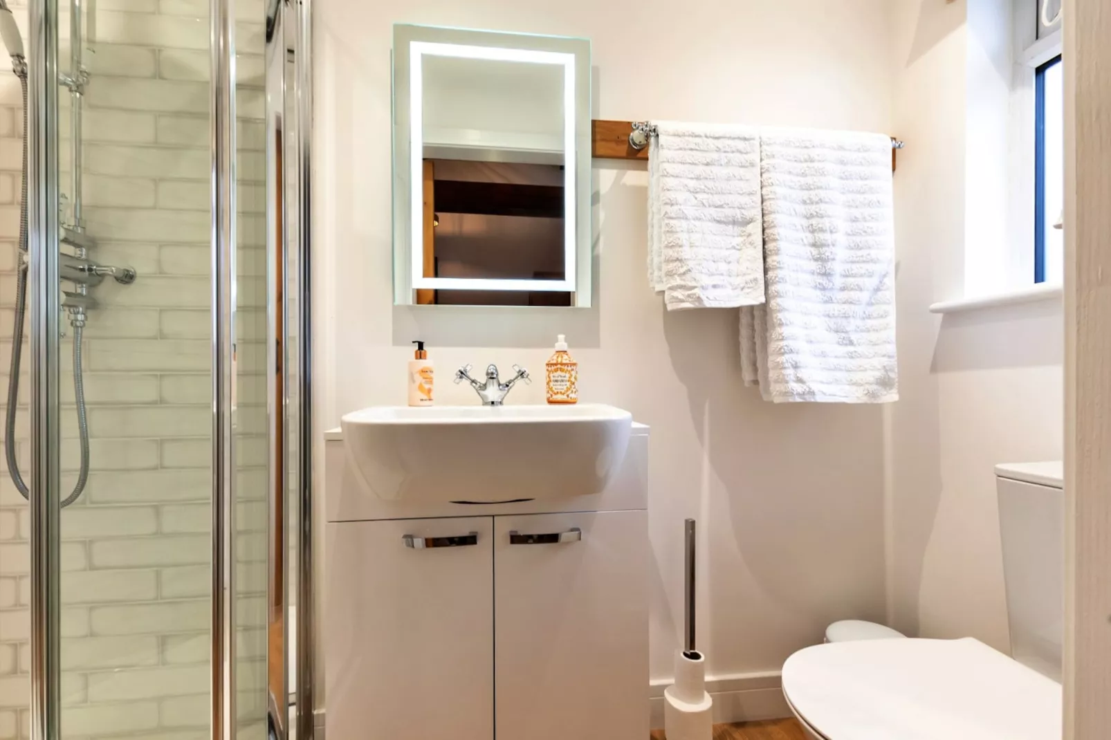 South Downs Lodge-Badezimmer