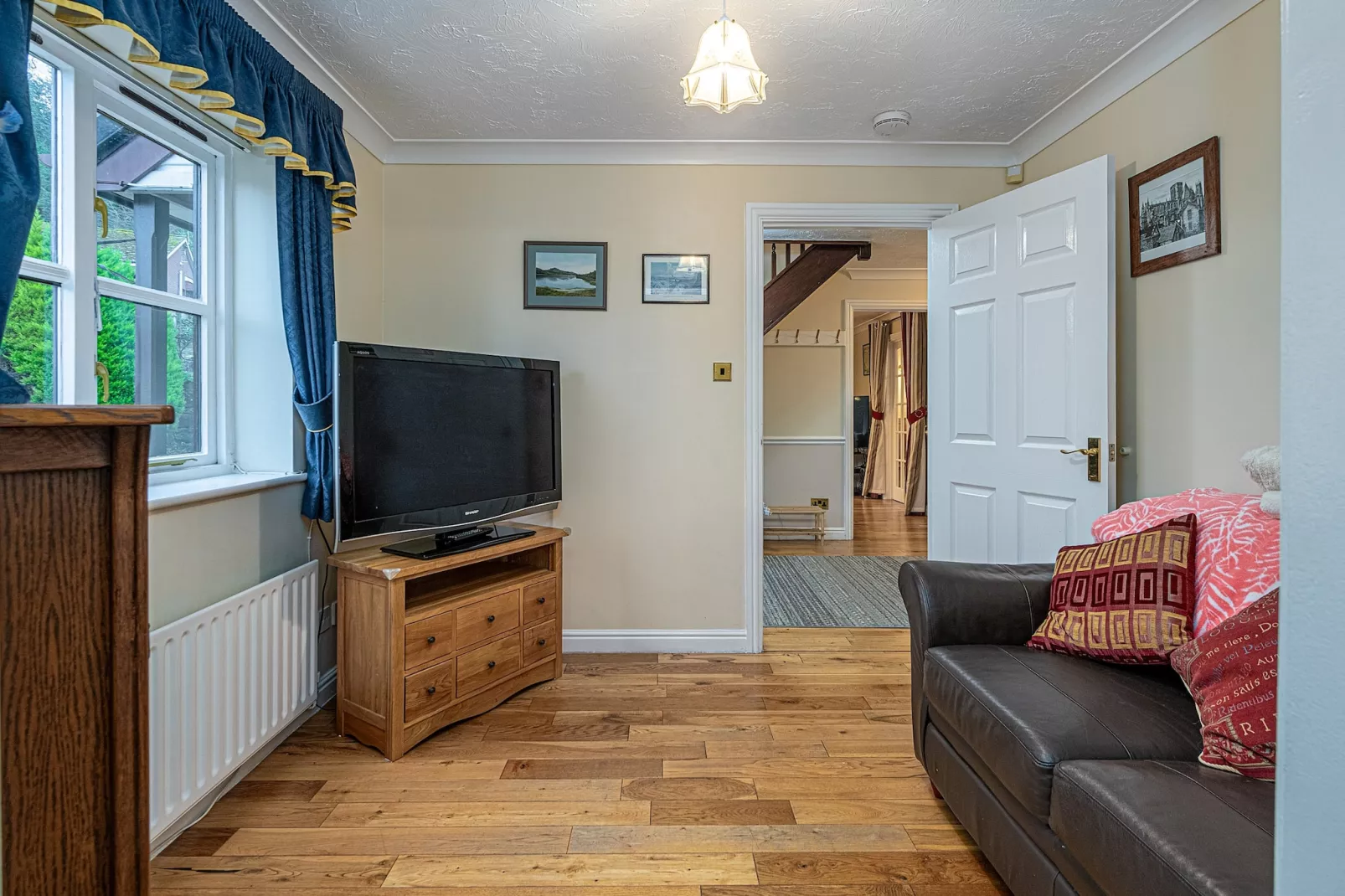The Beeches-Living room