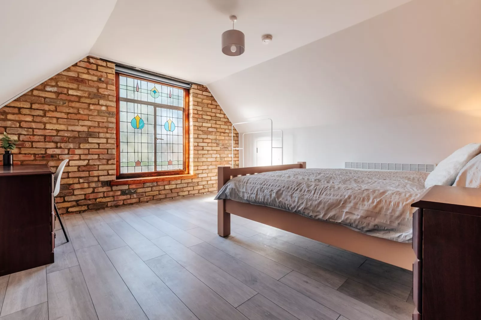 Hazel Rose Cottage-Bedroom