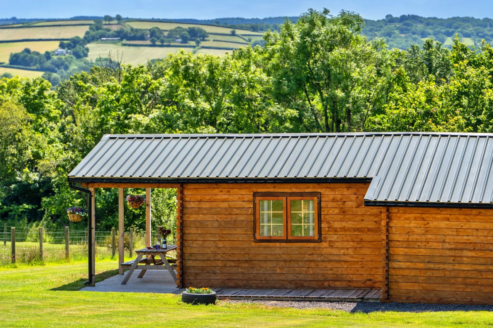 Moor View Cabin-Outdoor