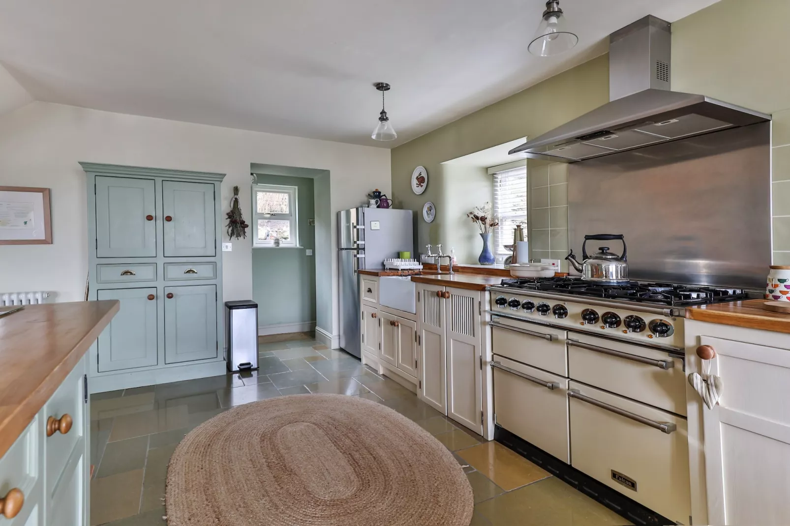 Swalebeck House-Cuisine