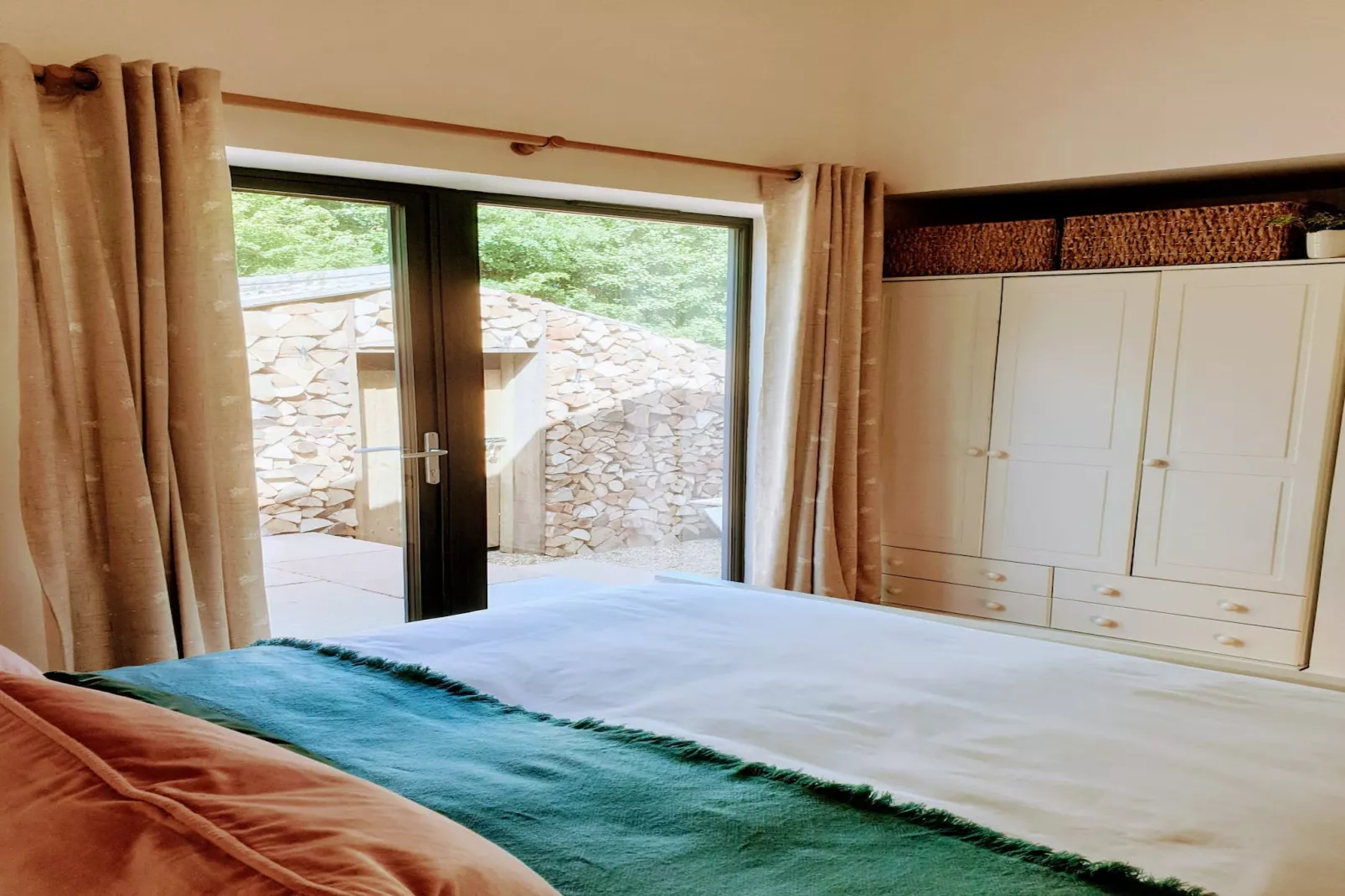 Blackbarn Wood-Bedroom