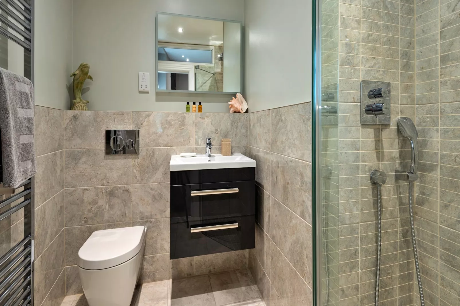 The Old Post Office Apartment 1-Bathroom