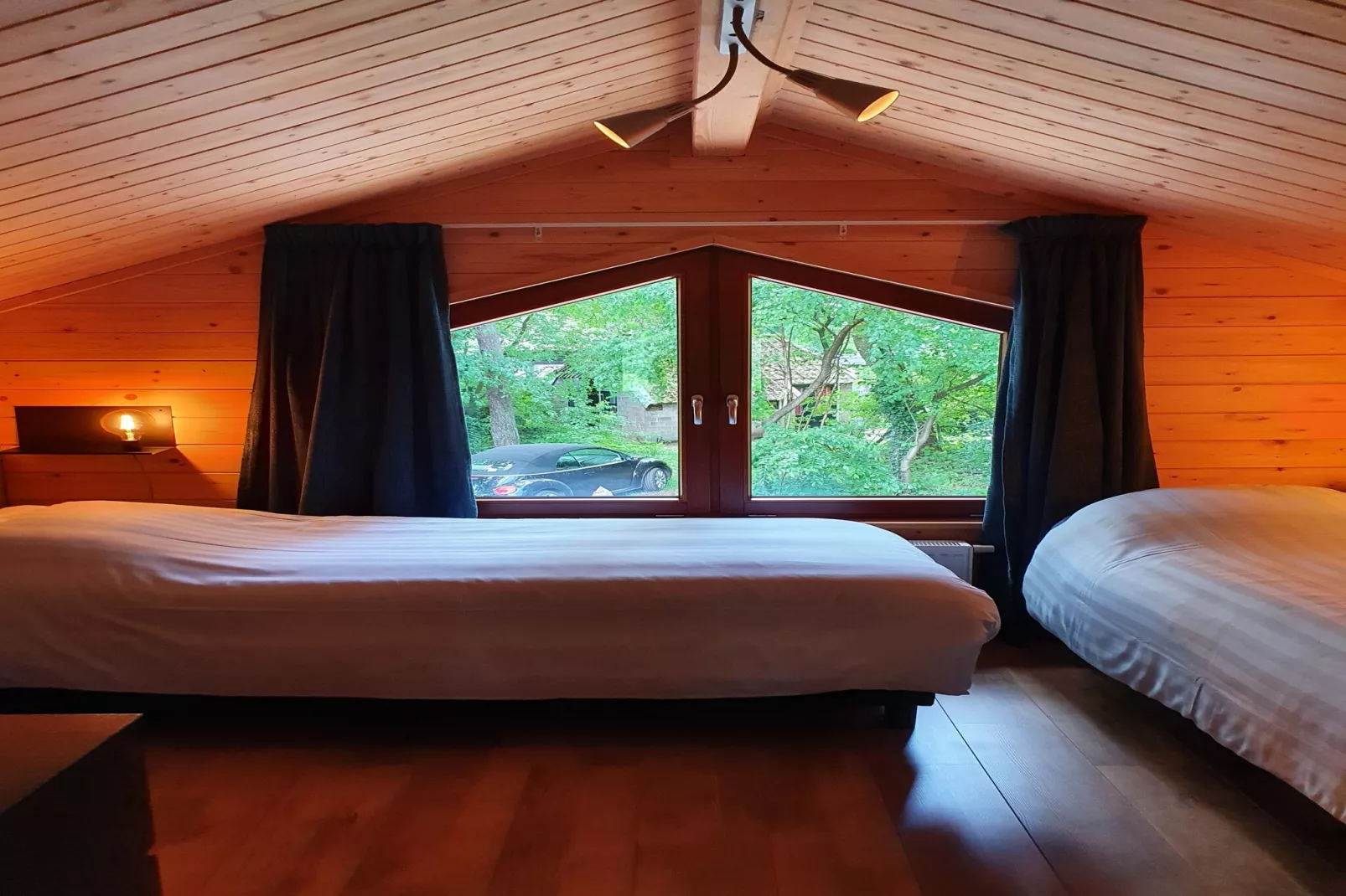 6-persoons luxe bosvilla Casa Madeira-Schlafzimmer