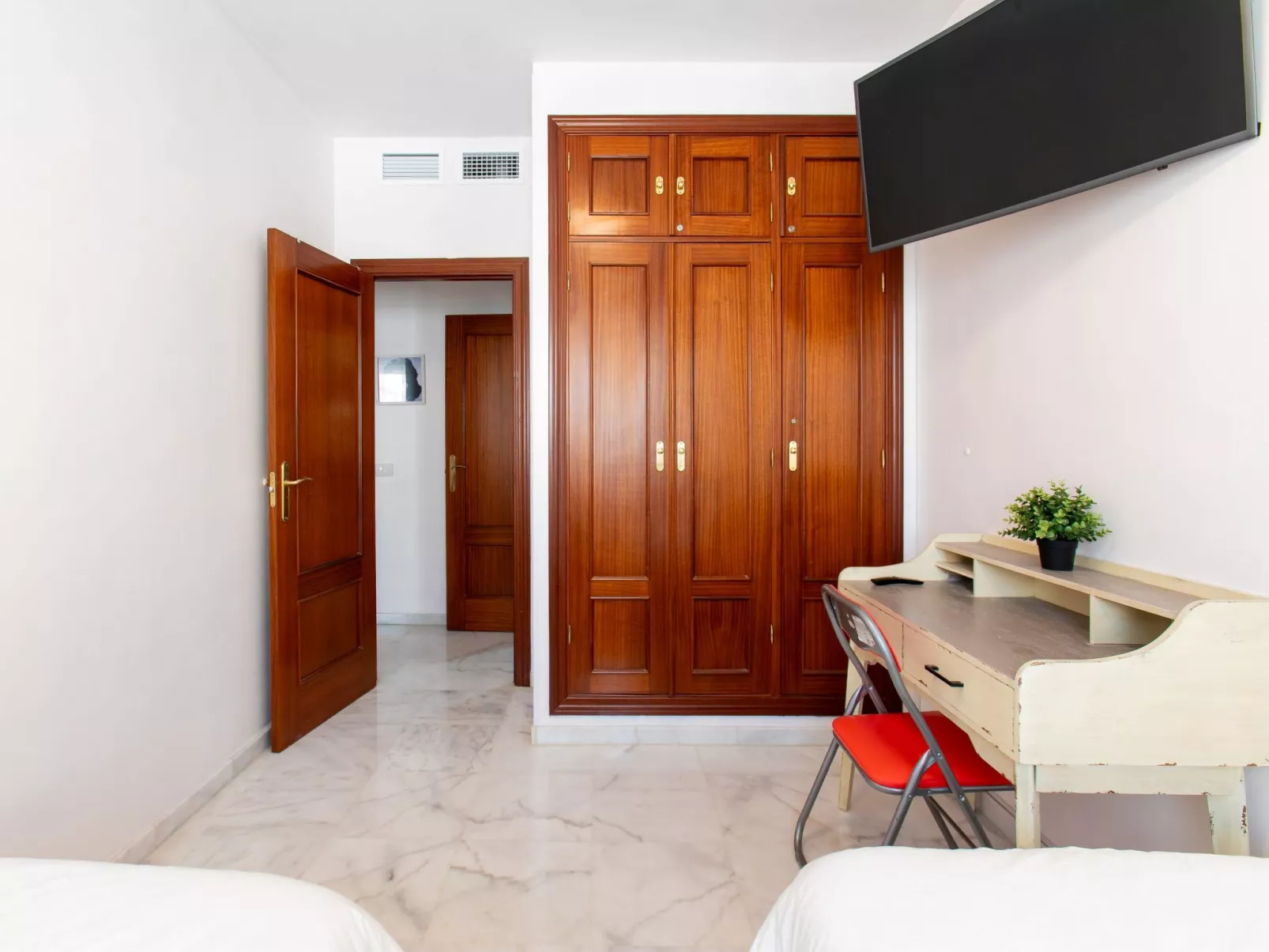 Edificio Ulia-Inside