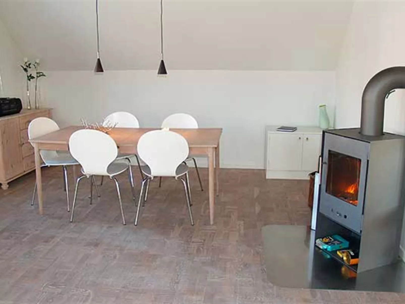 "Begitte" - 200m from the sea-Drinnen