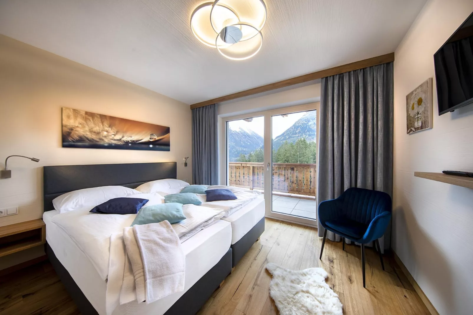 Nationalpark Chalet Törlspitze-Bedroom