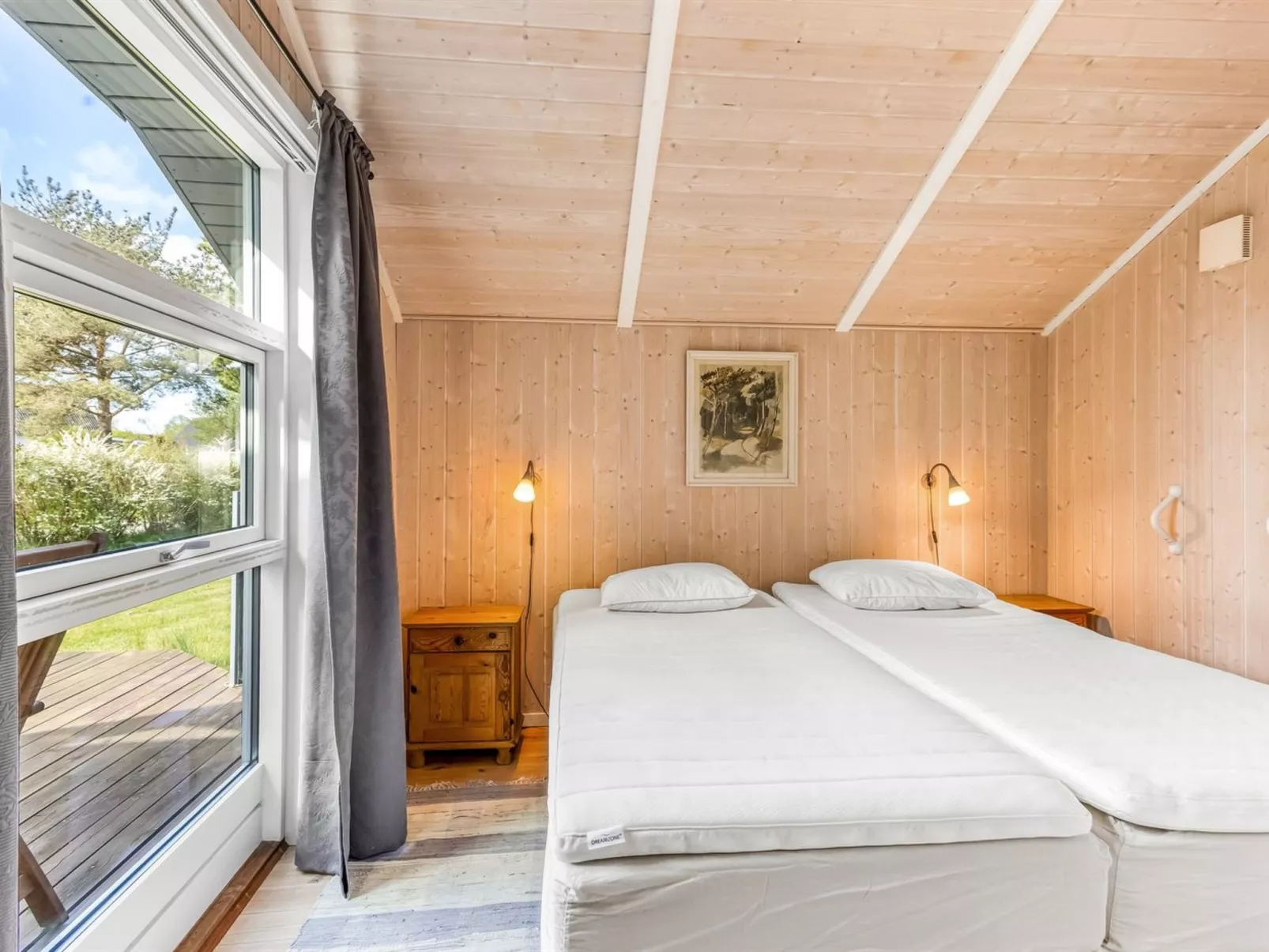 "Winona" - 250m from the sea-Dedans