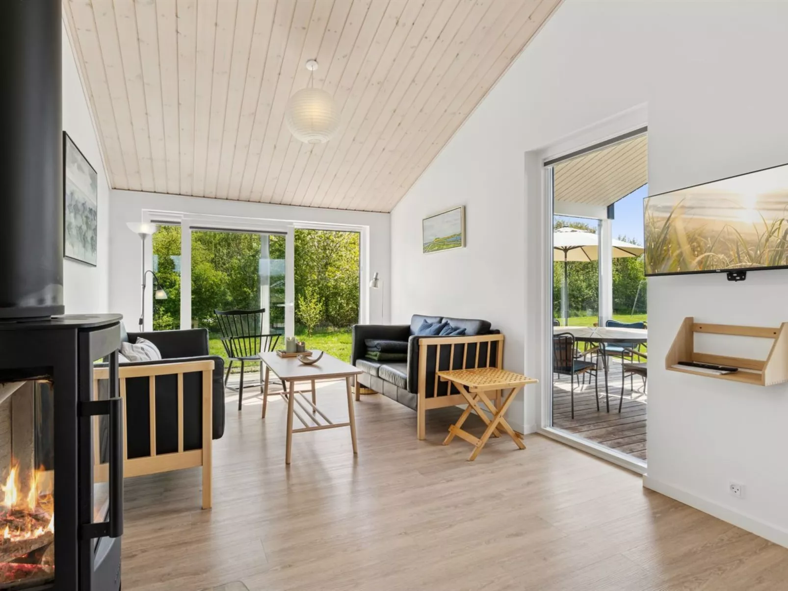 "Snari" - 700m from the sea-Drinnen