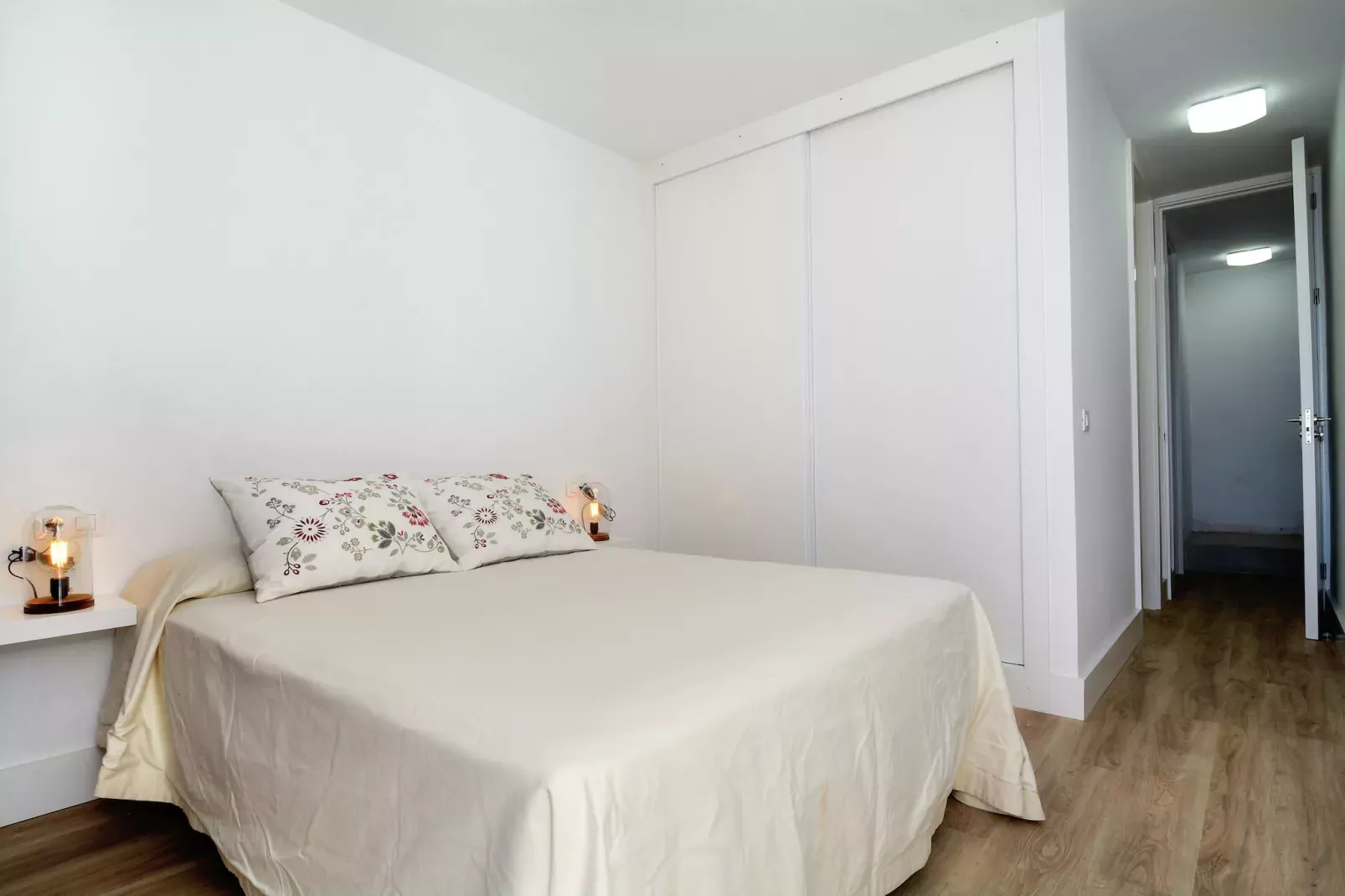 Villa Sunrise-Bedroom