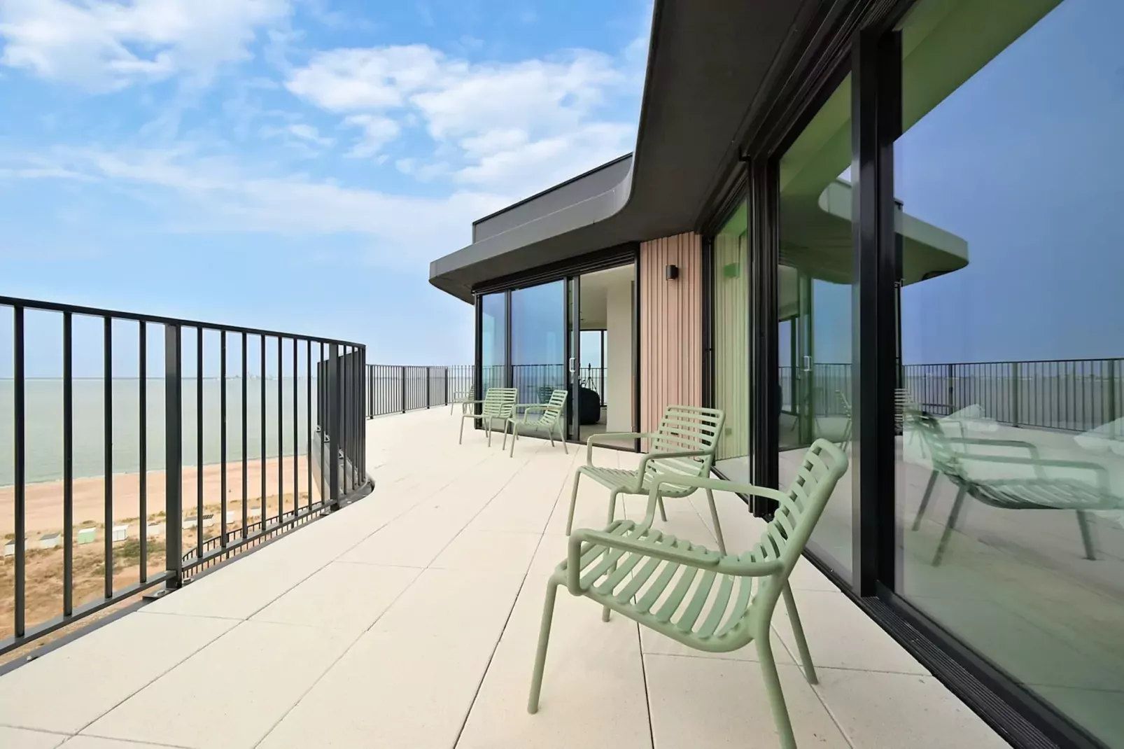 Breskens Apartments & Penthouses 6-Außenbereich Sommer