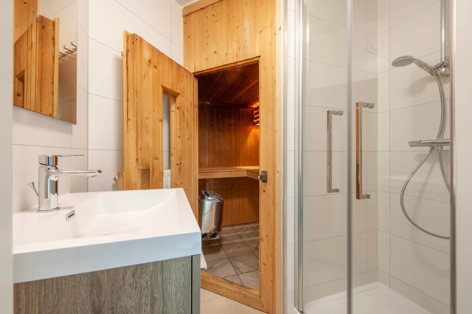 Vakantiepark Zeeland Village 4-Salle de bain