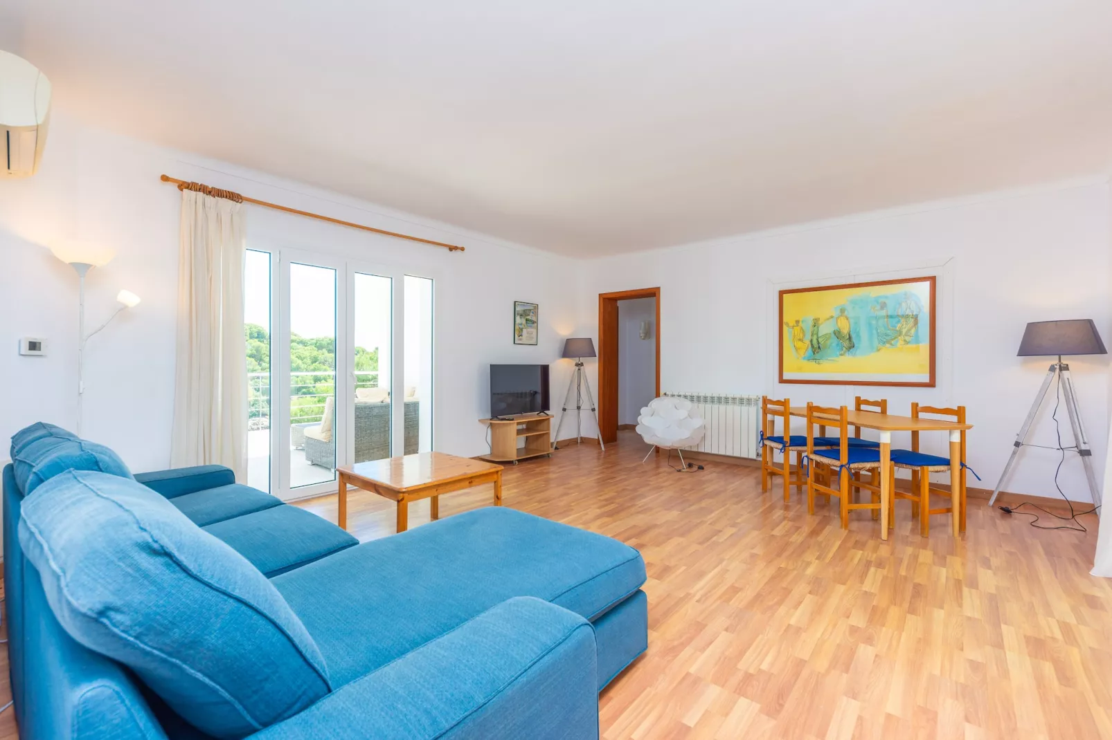 Casa Ramon-Living room