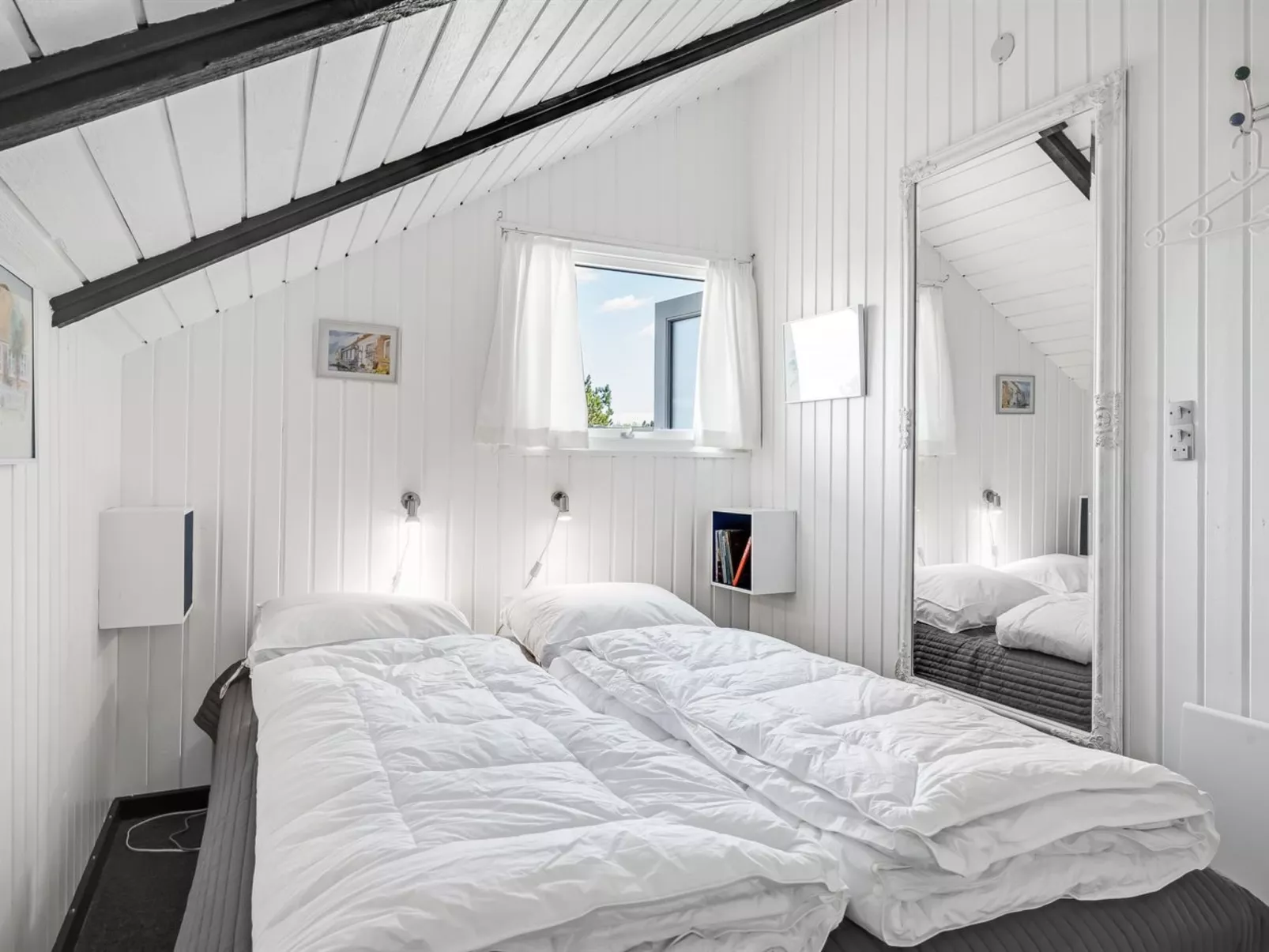 "Maxie" - 1.2km from the sea-Drinnen