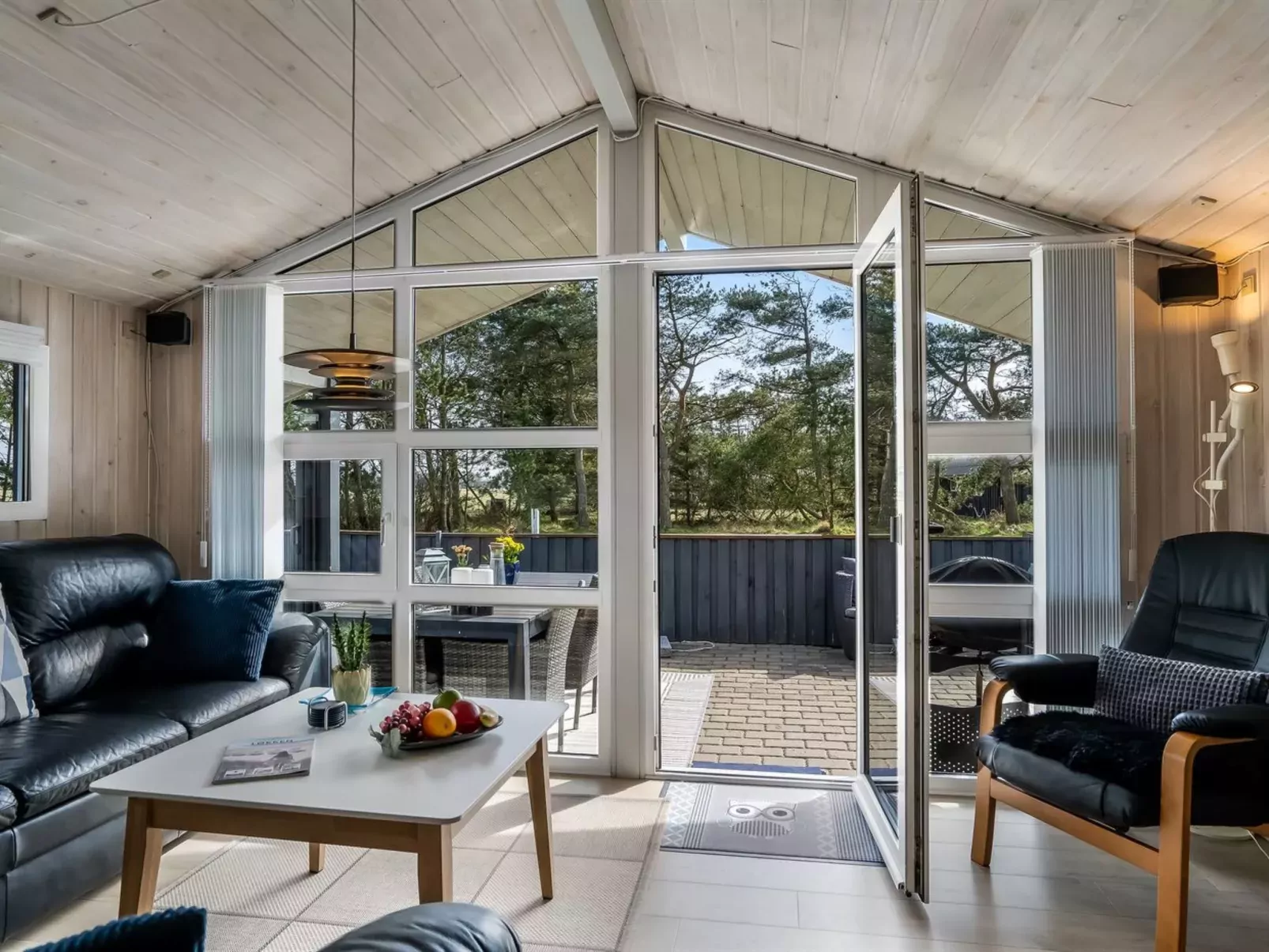 "Richardine" - 850m from the sea-Inside