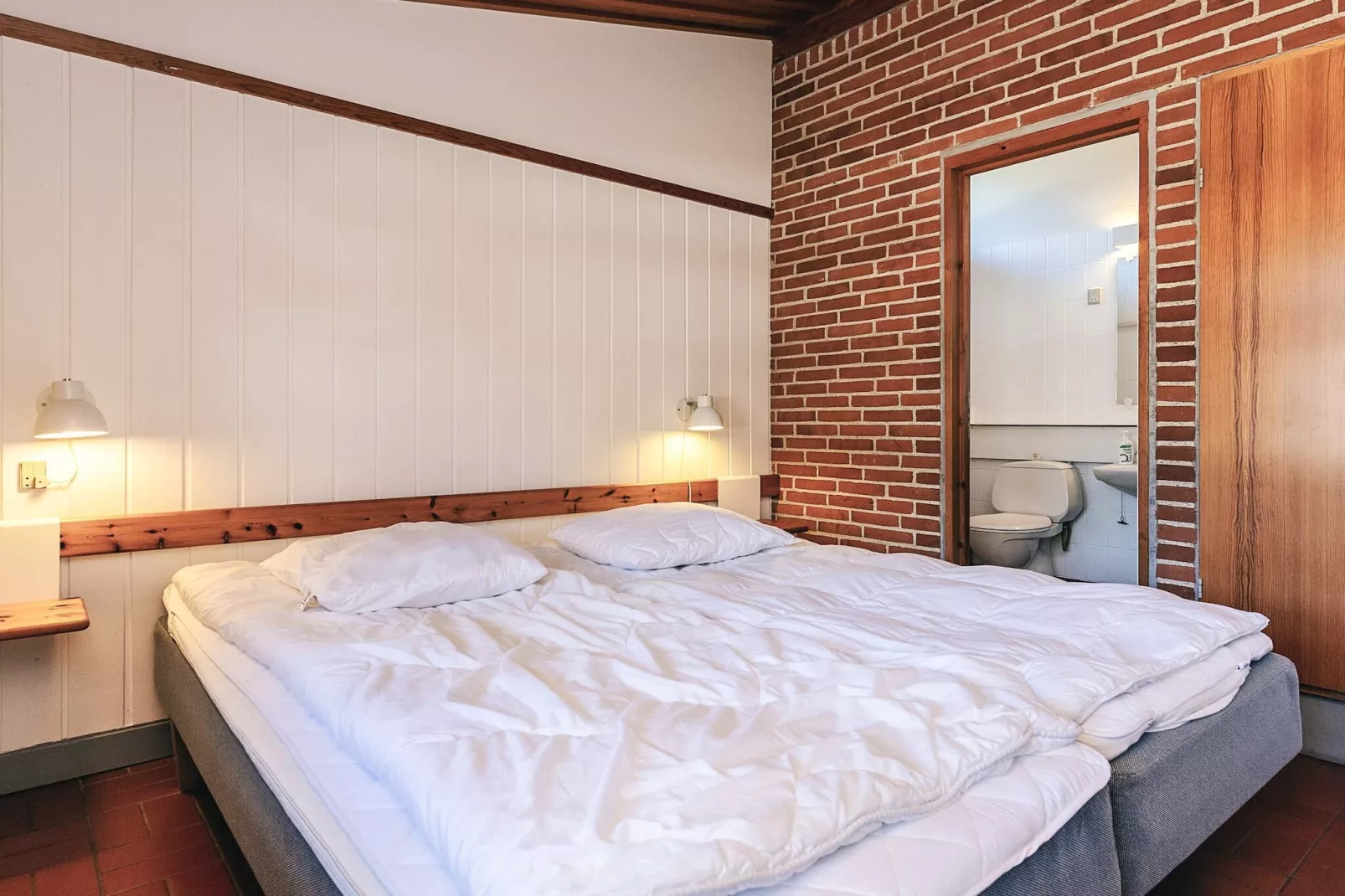 3 room,w/seaview,Premium-Indoor