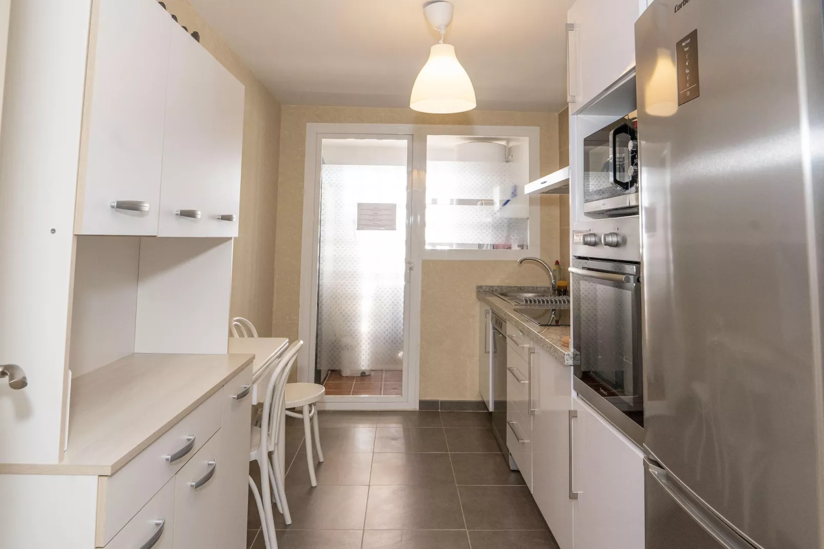 Golf Deluxe-Kitchen