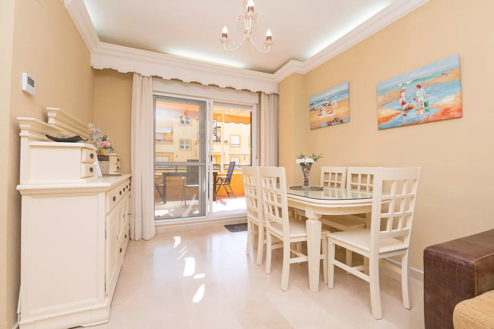 Bahia De La Luz-Dining room