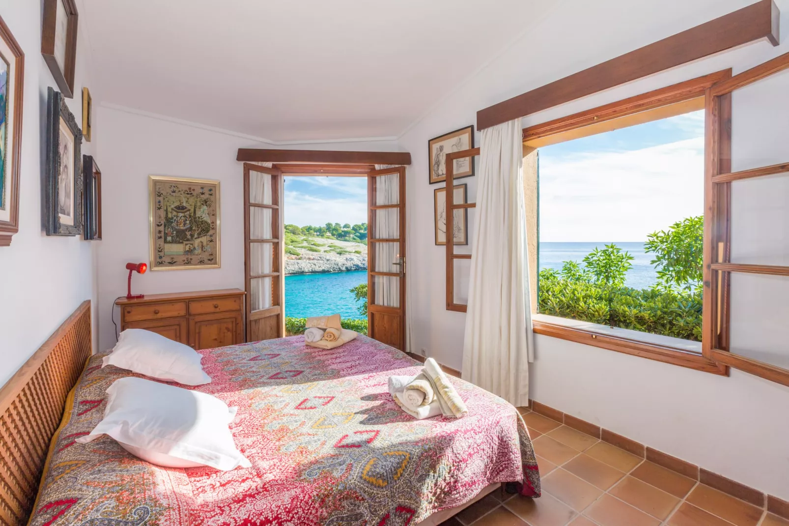 Es Mirador-Exterior summer