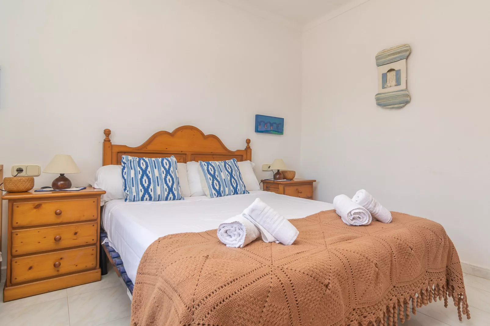 Casa Aina-Image-tags.