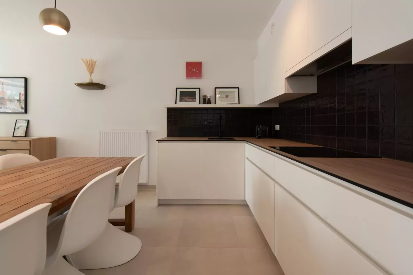 Sky Bridge-Kitchen