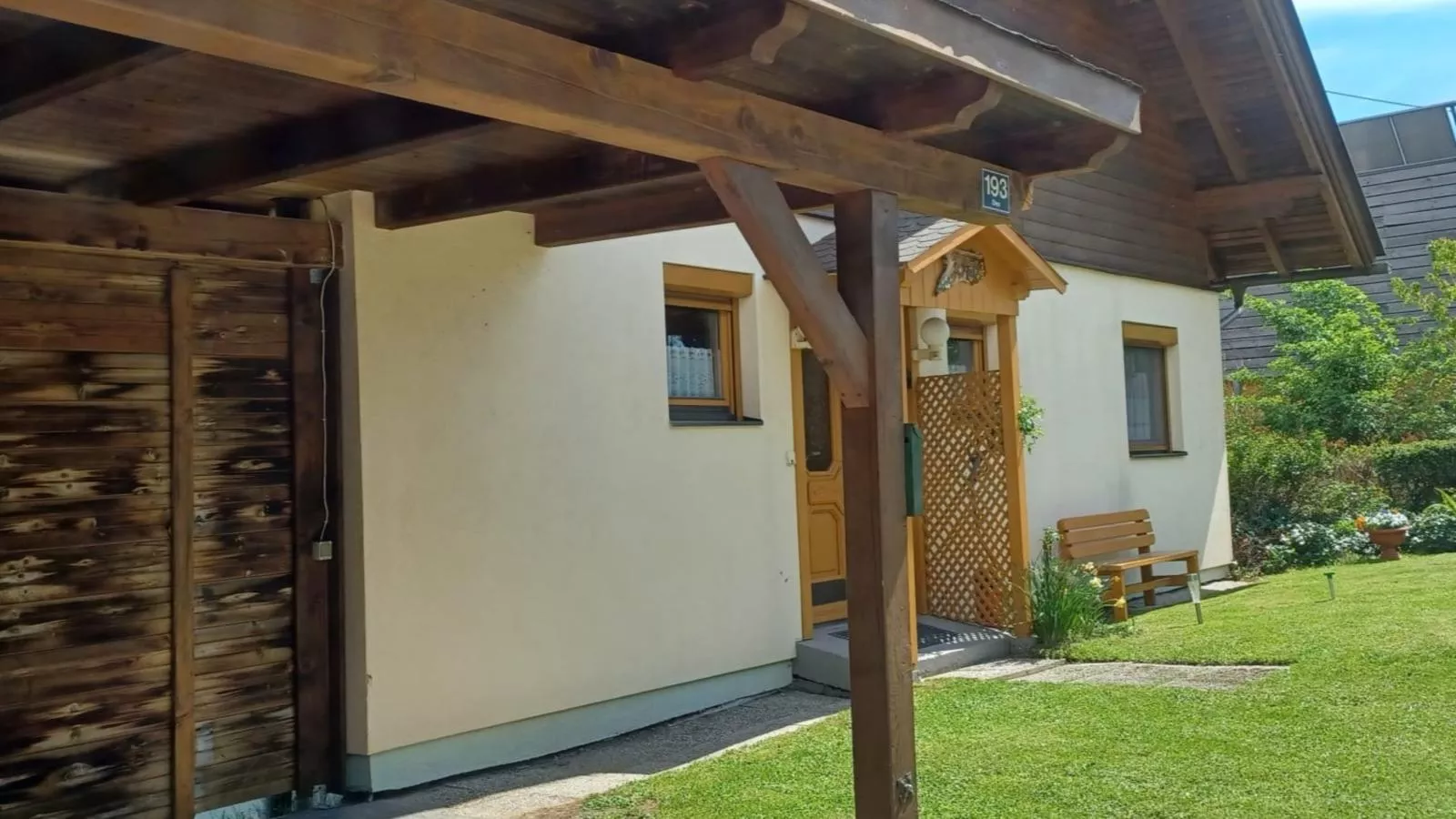 Landhaus zur Sonne-Außenbereich Sommer