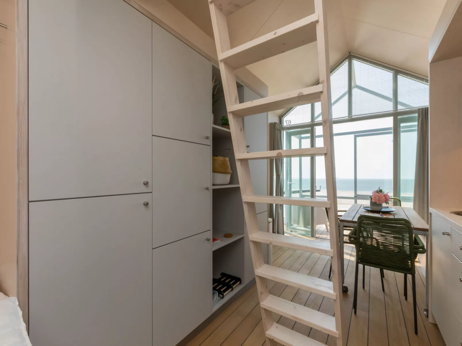 Seaview Lodge-Drinnen
