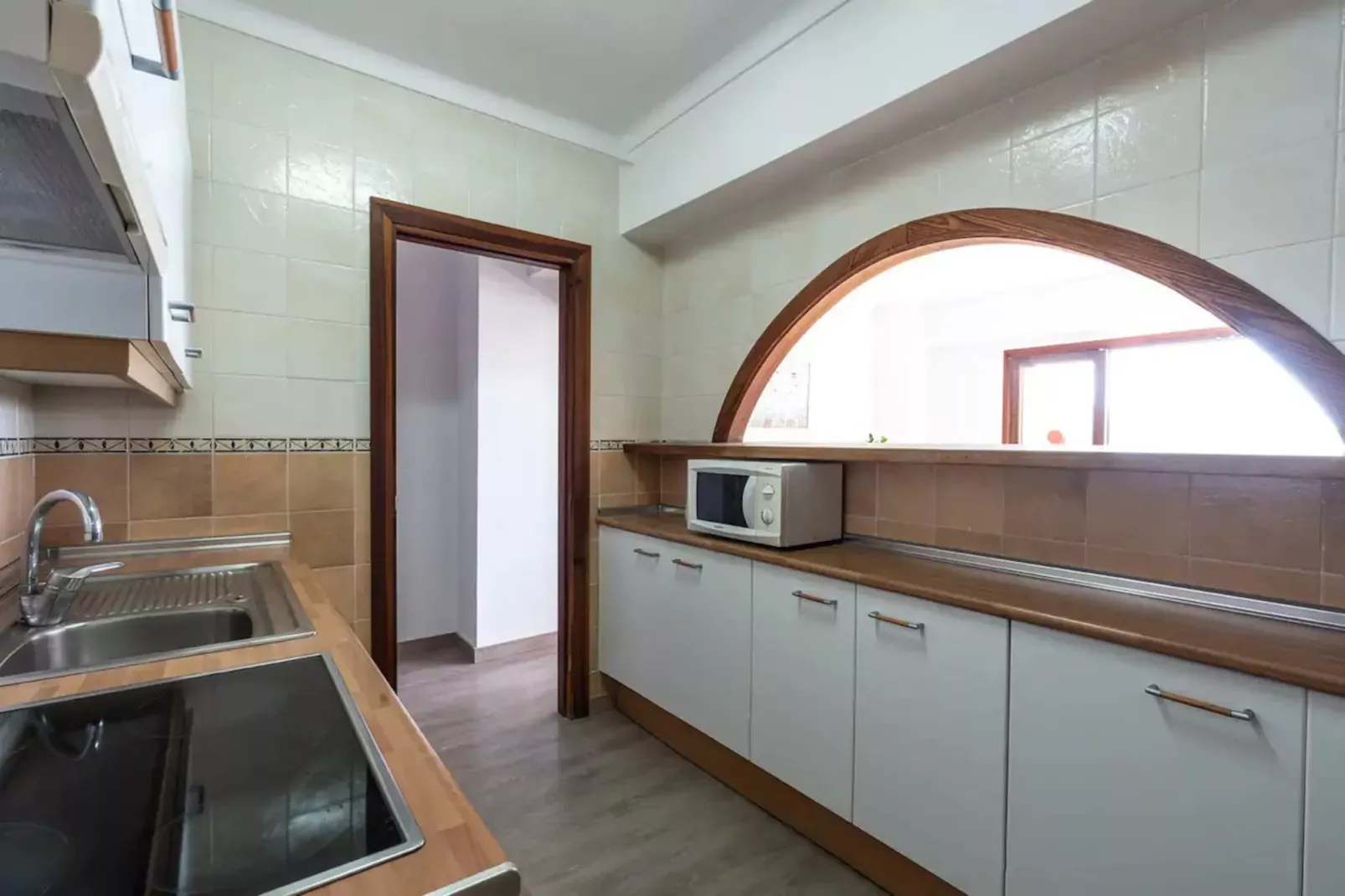 Apartamento Voramar II: Primera Línea en Pine Walk-Küche