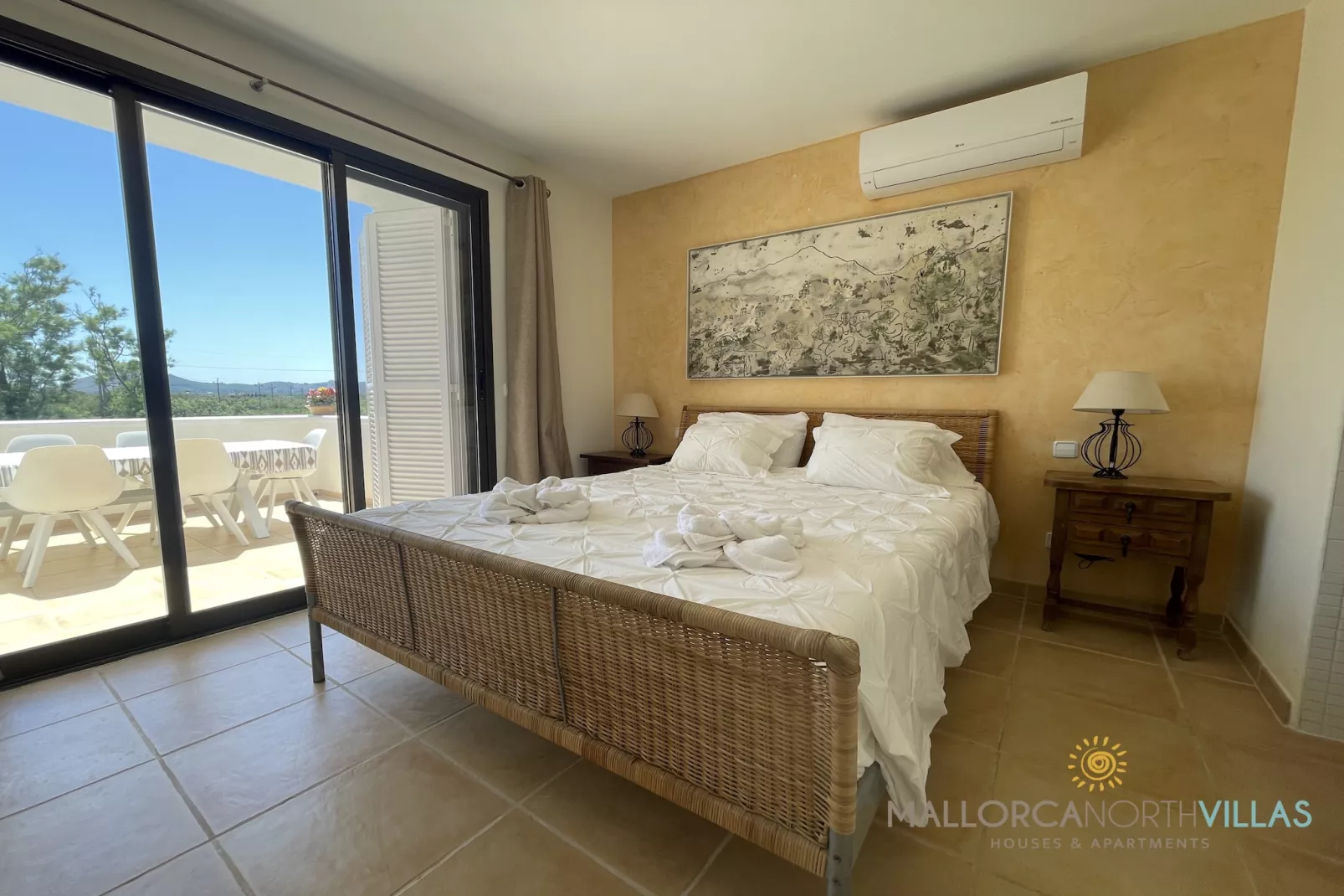 Casa del Sol: Lovely spacious family apartment-Chambre