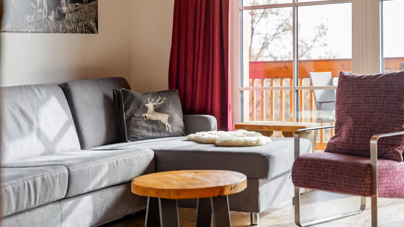Tauern Suites Mitterwirt TOP 321-Wohnzimmer