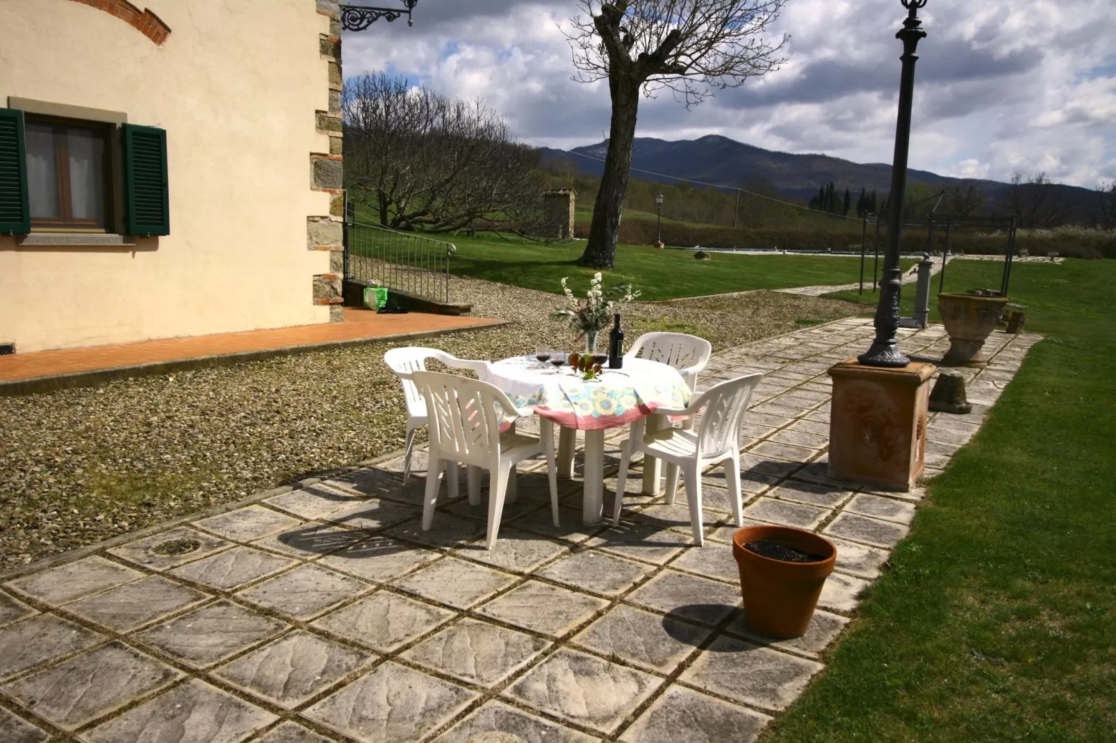 Il Castagno-Terrace balcony