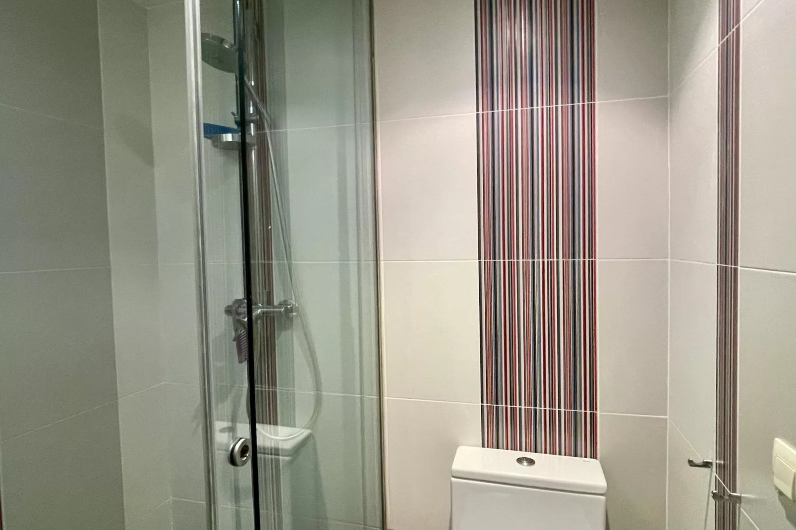CATALONIA 1-5-Badezimmer