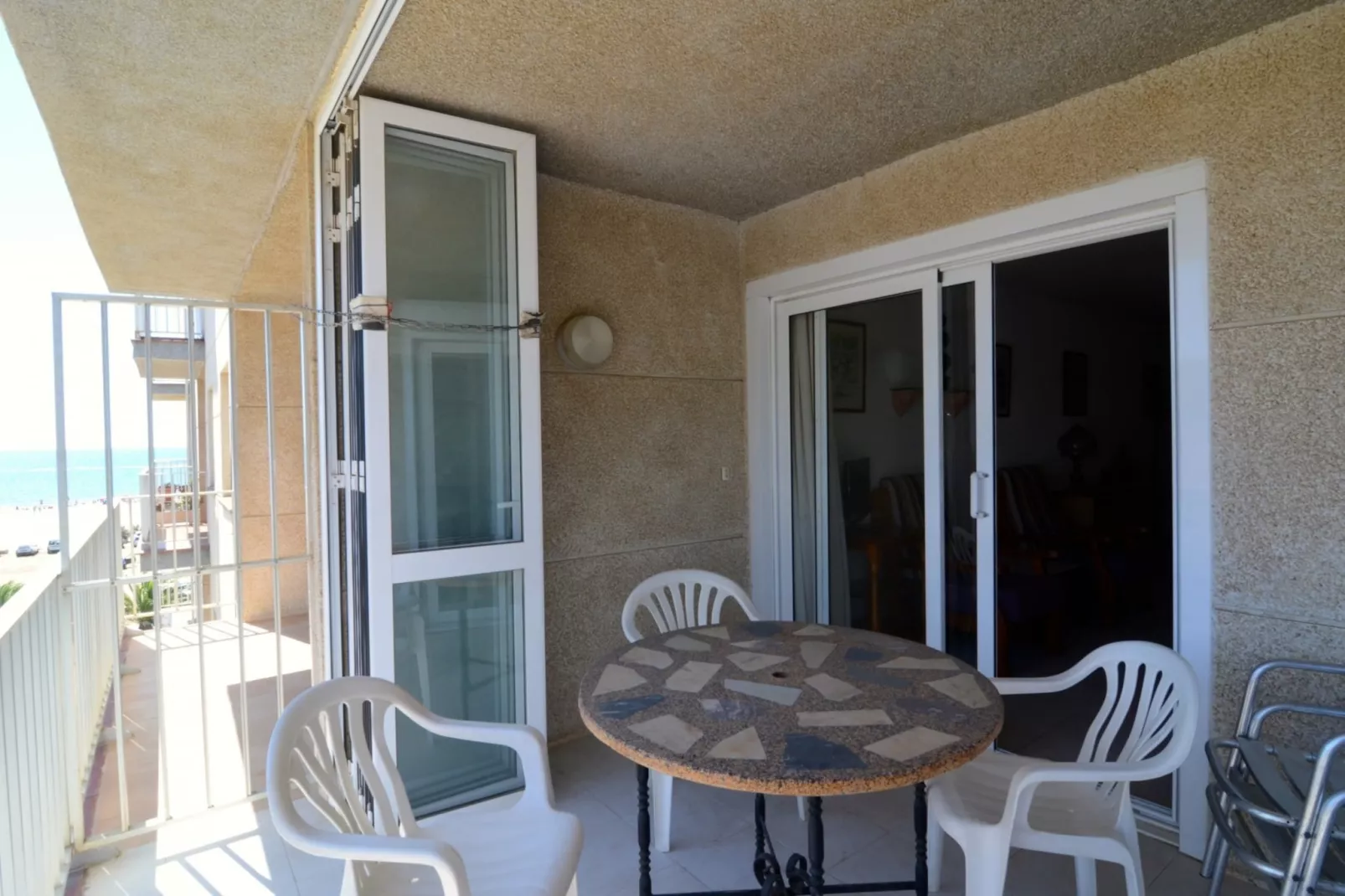 ROCAMAURA I B 4-2-Terrassenbalkon