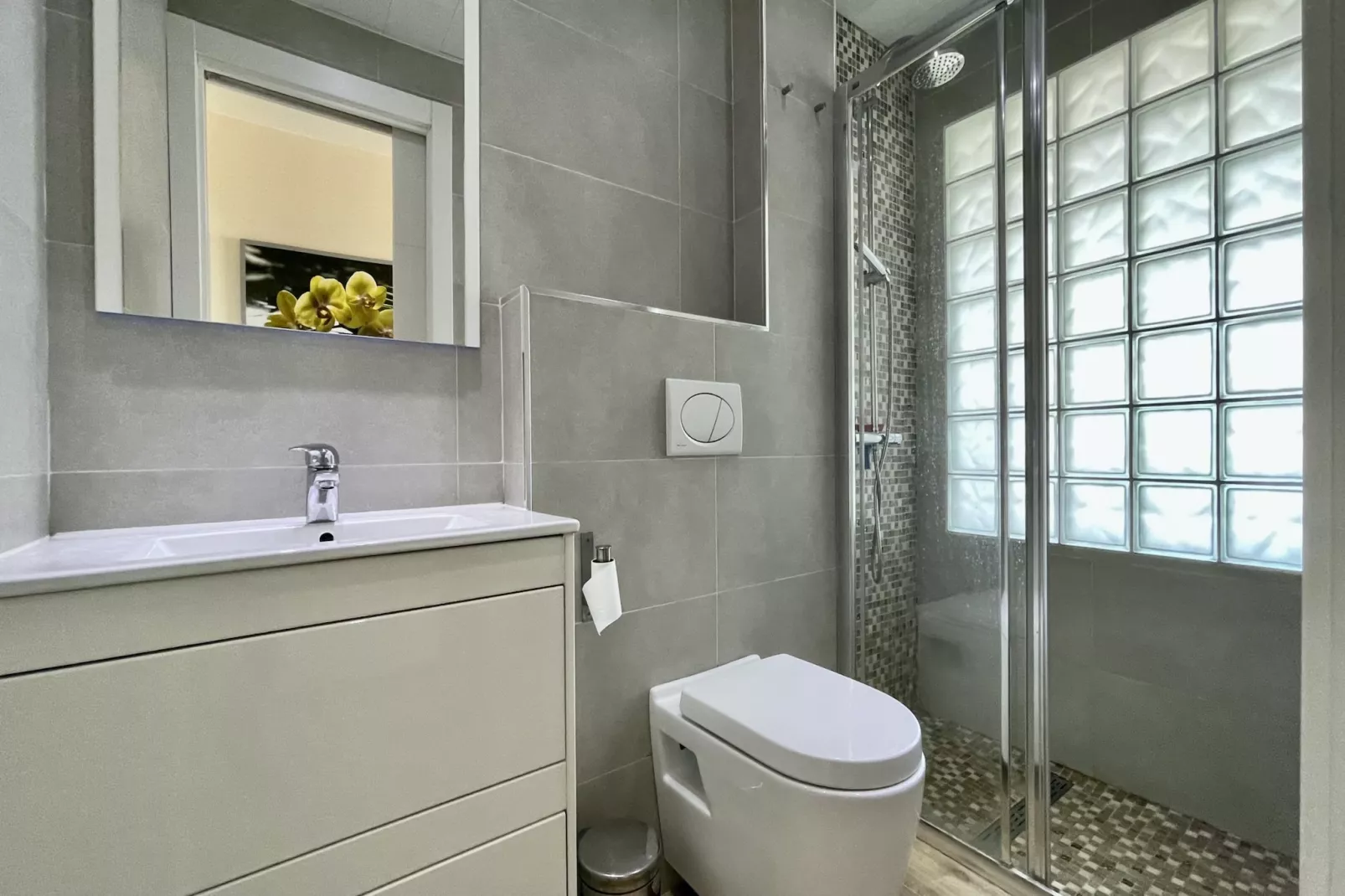 CATALONIA 1-9-Salle de bain