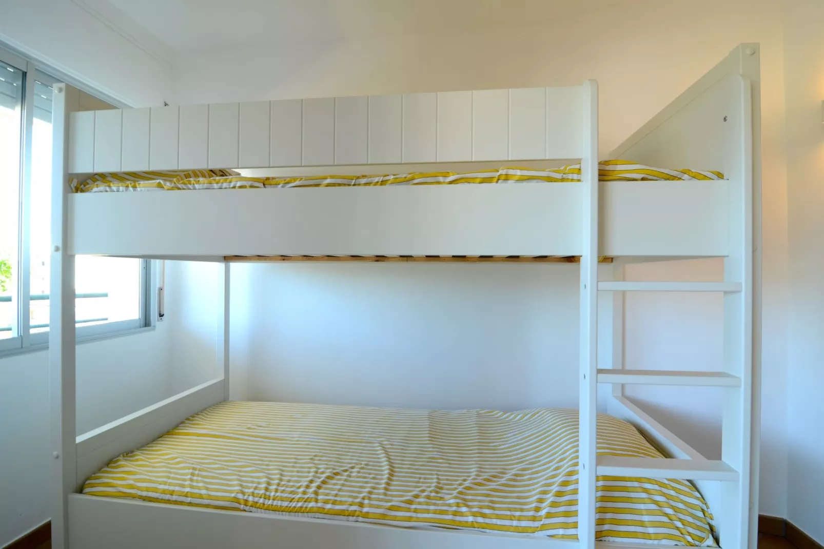 MEDES PARK I 4-5-Schlafzimmer