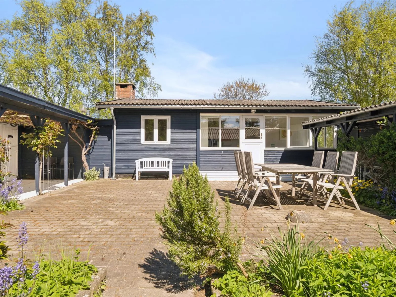 "Riki" - 100m from the sea-Outside