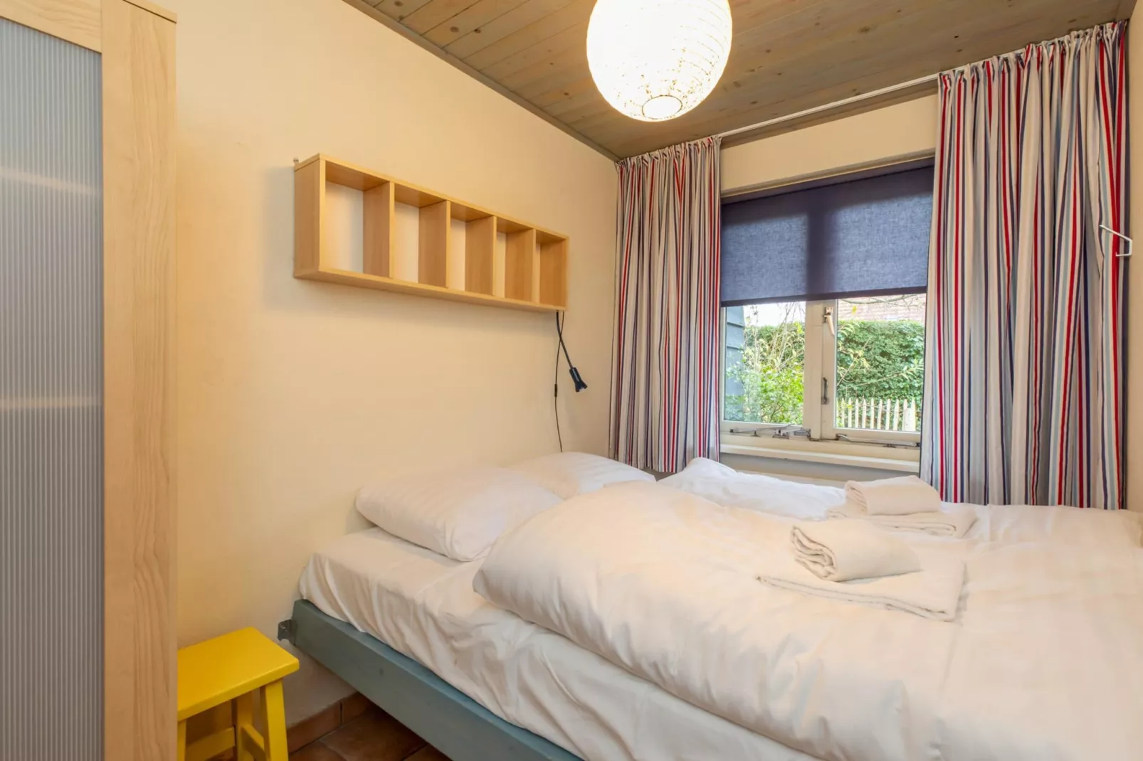 Vakantiehuis voor 6 personen  Hoge Weide 63 Oostkapelle  Dicht bij strand-Bedroom