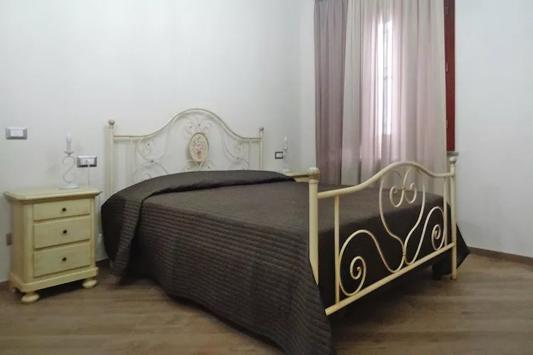 Agri-tourism Giugnano Poggio del Sole Lamporecchio-2-Raum Typ C ca 70 qm-Bedroom