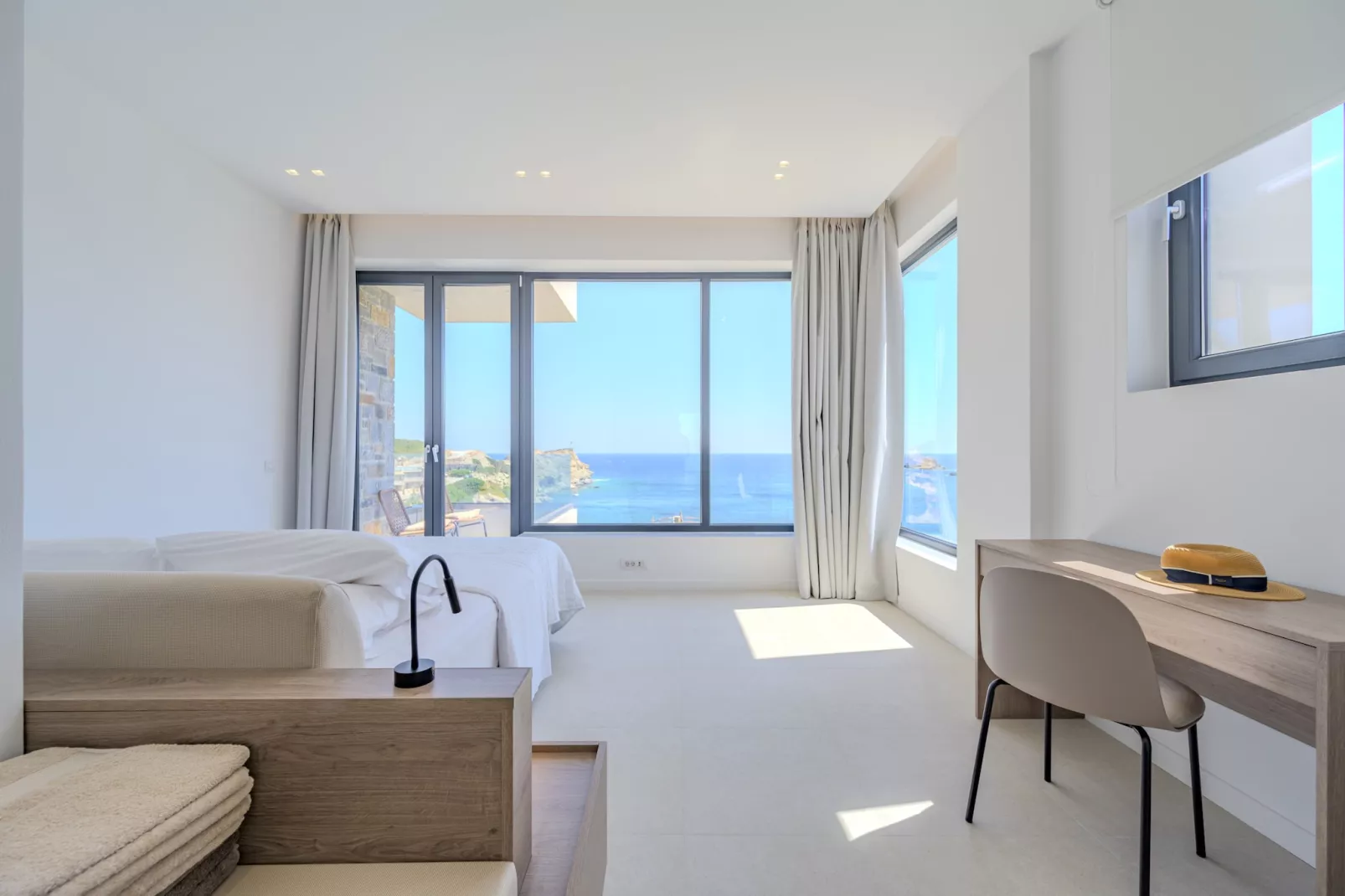 Theasea Luxury Residence-Bedroom