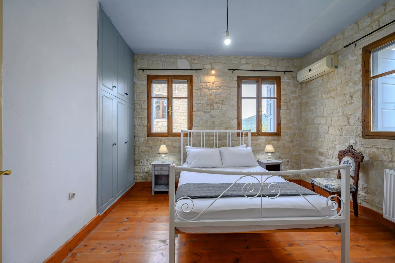 Kandinella-Bedroom