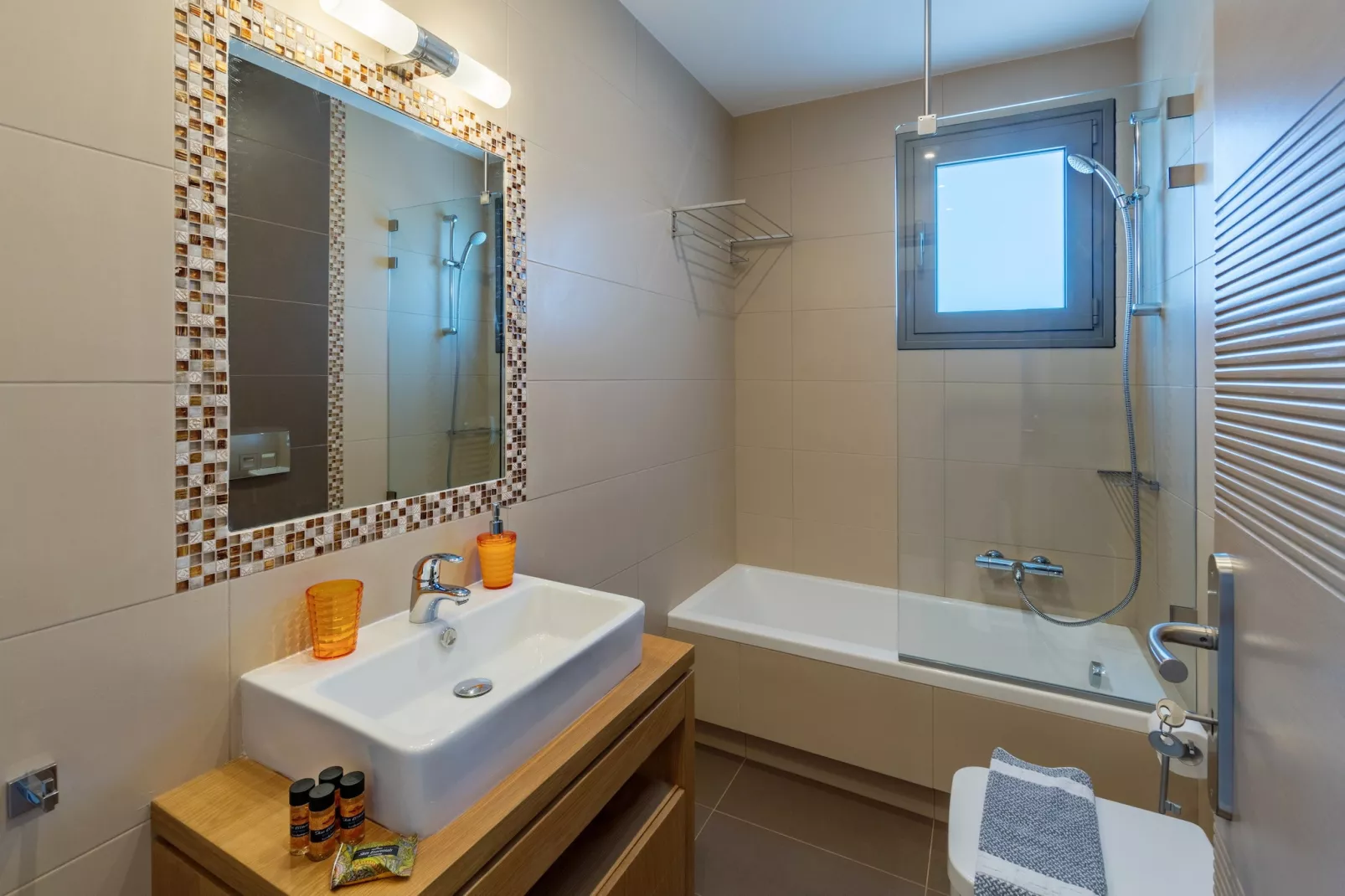 Chloe-Bathroom