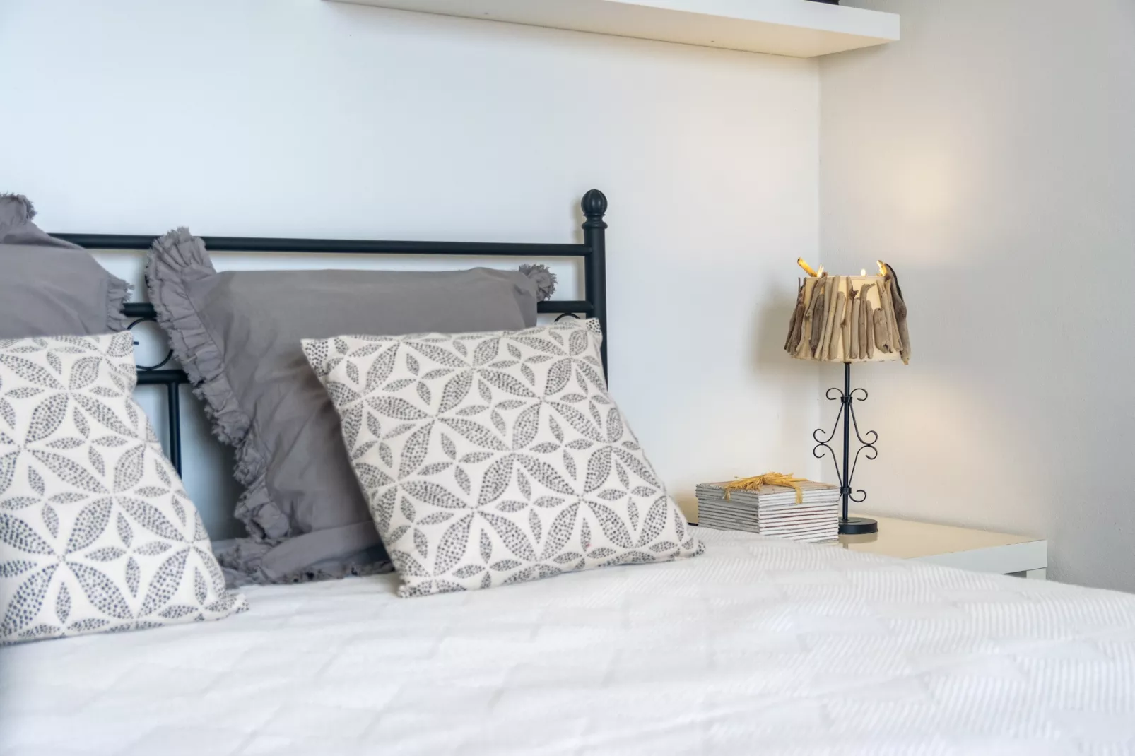 Villaki-Bedroom
