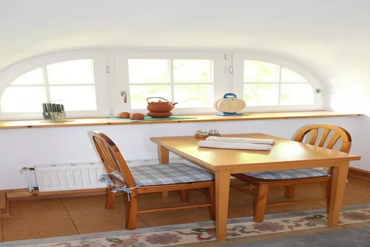 Heidefirst-Dining room