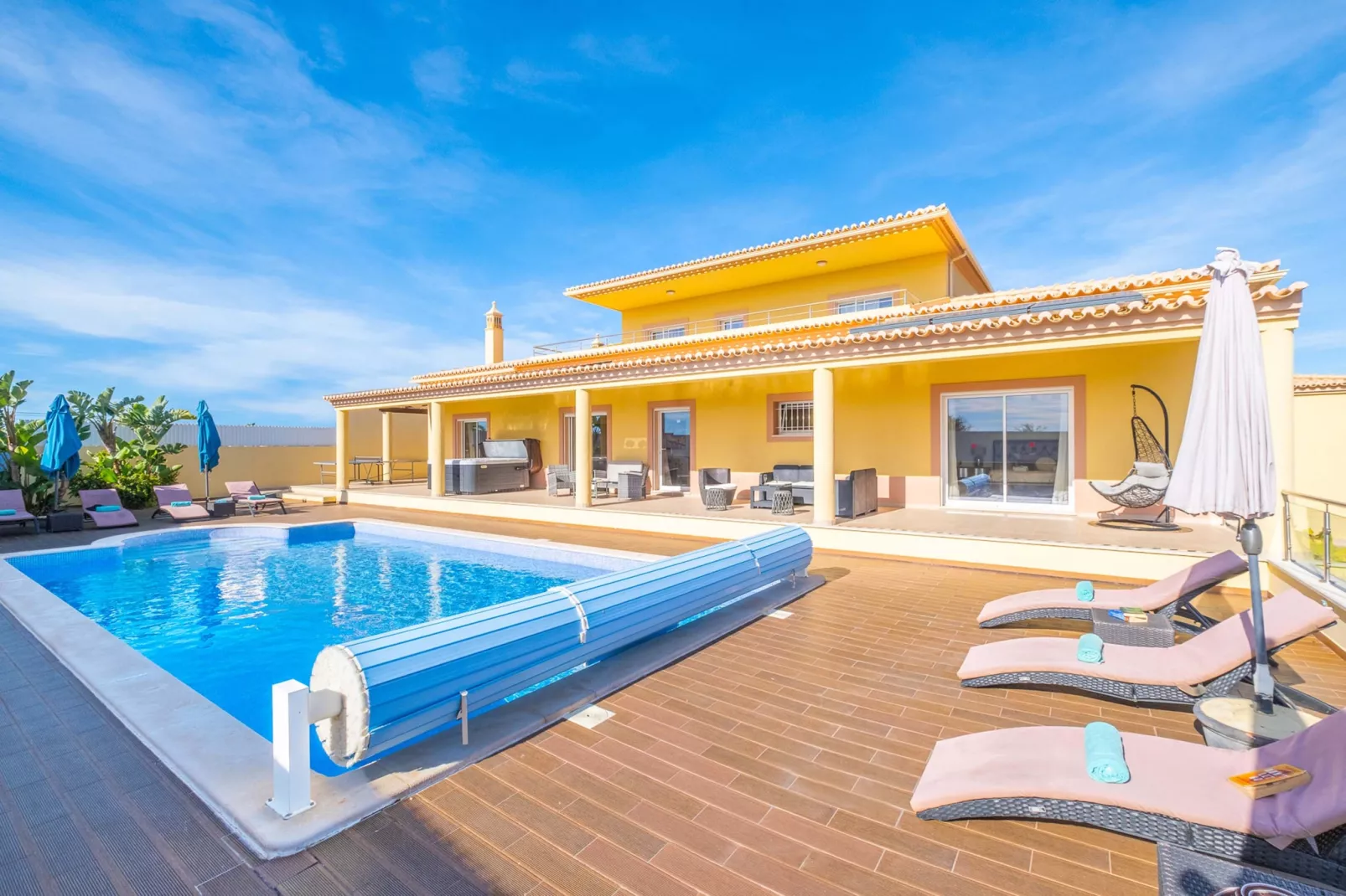 Villa Golden Bay-Schwimmbad