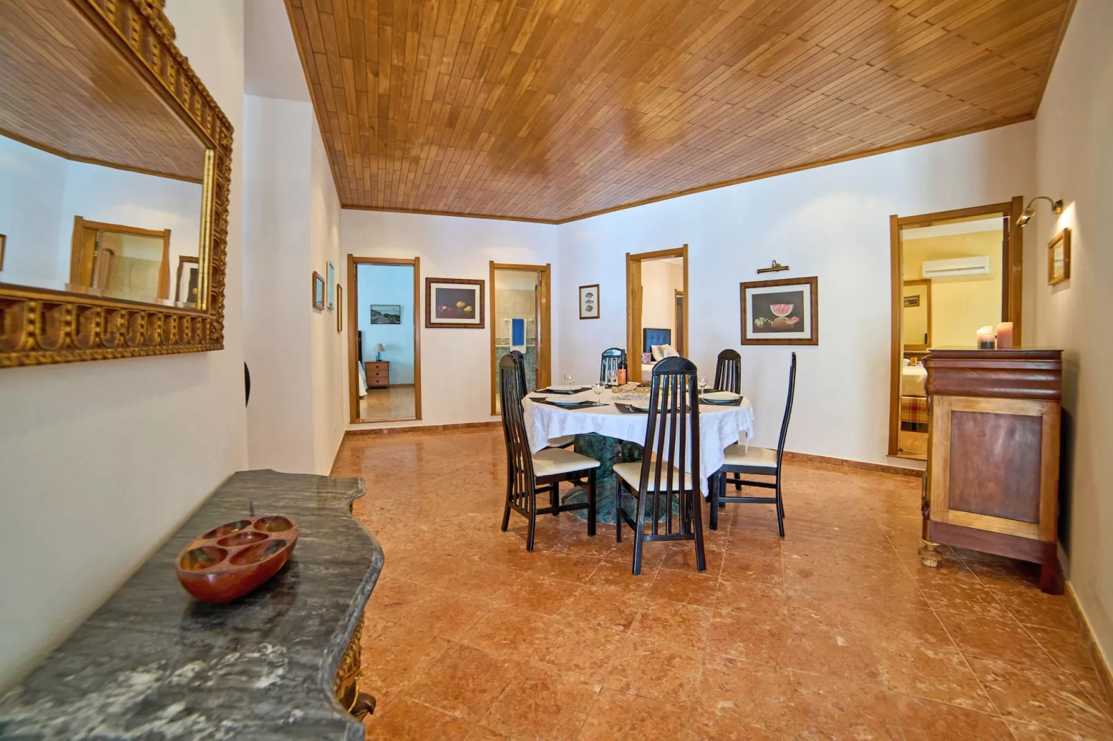 Villa Las Palmas-Dining room