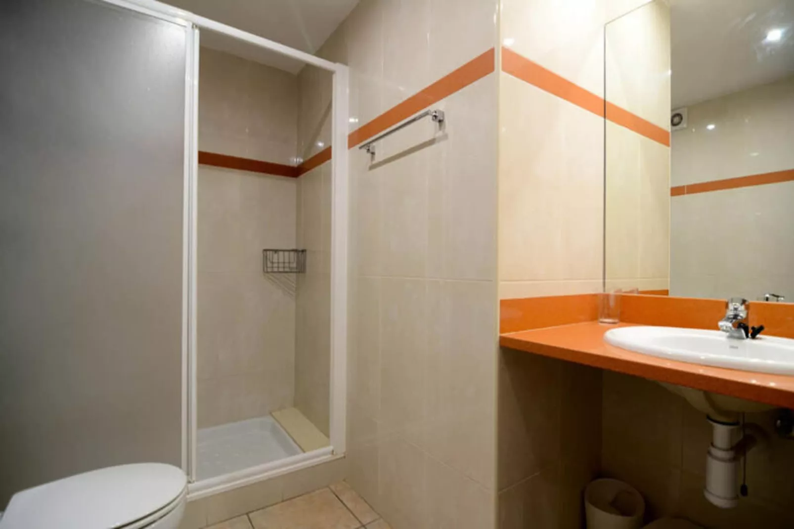 Appartements à L'Estartit-Bathroom