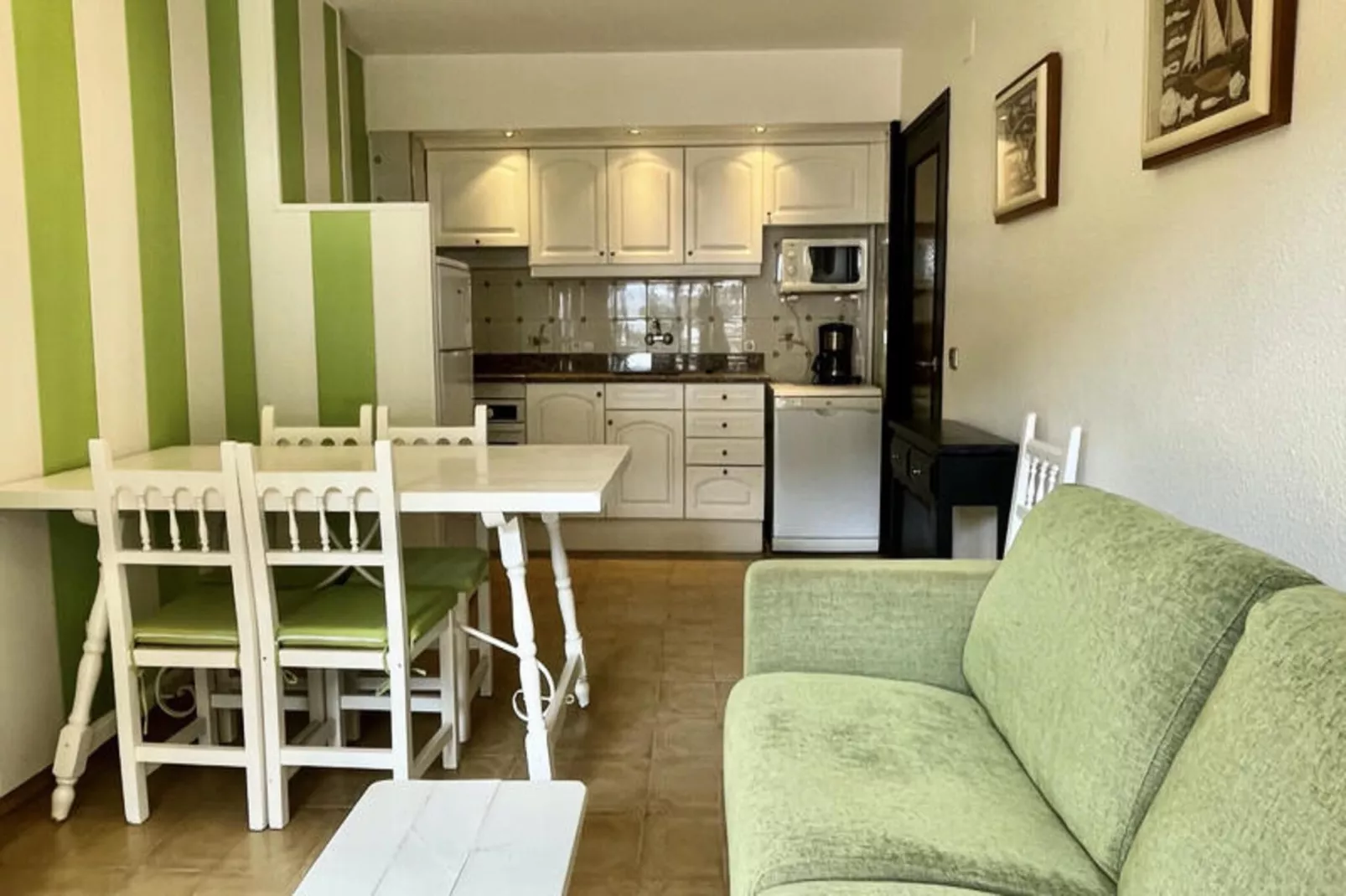 Appartements à L'Estartit-Living room