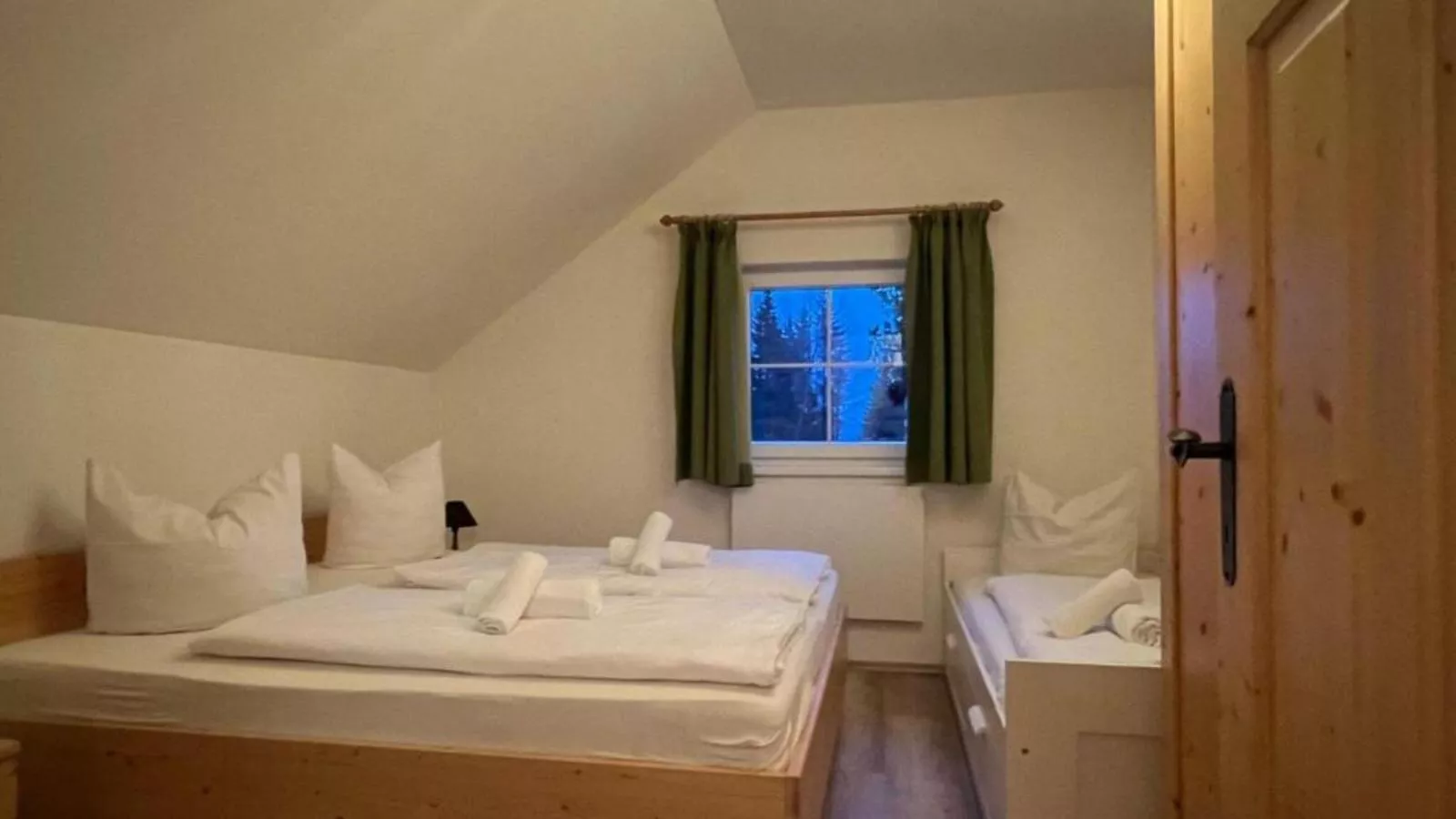 Ahorn-Schlafzimmer