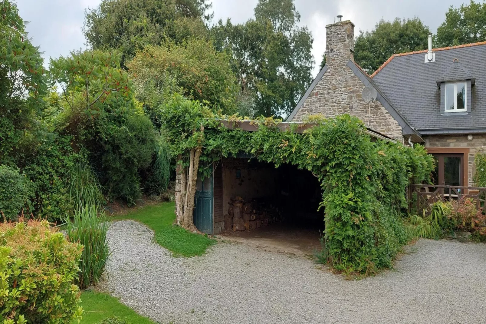 Gîte Girasol-Exterior summer