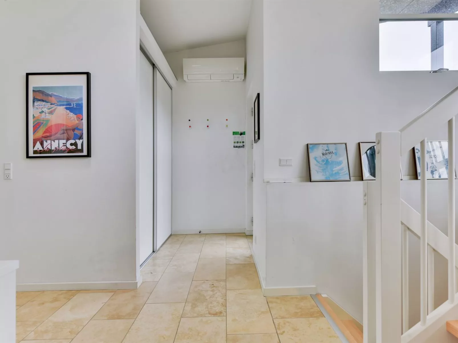 "Maleen" - 100m from the sea-Inside